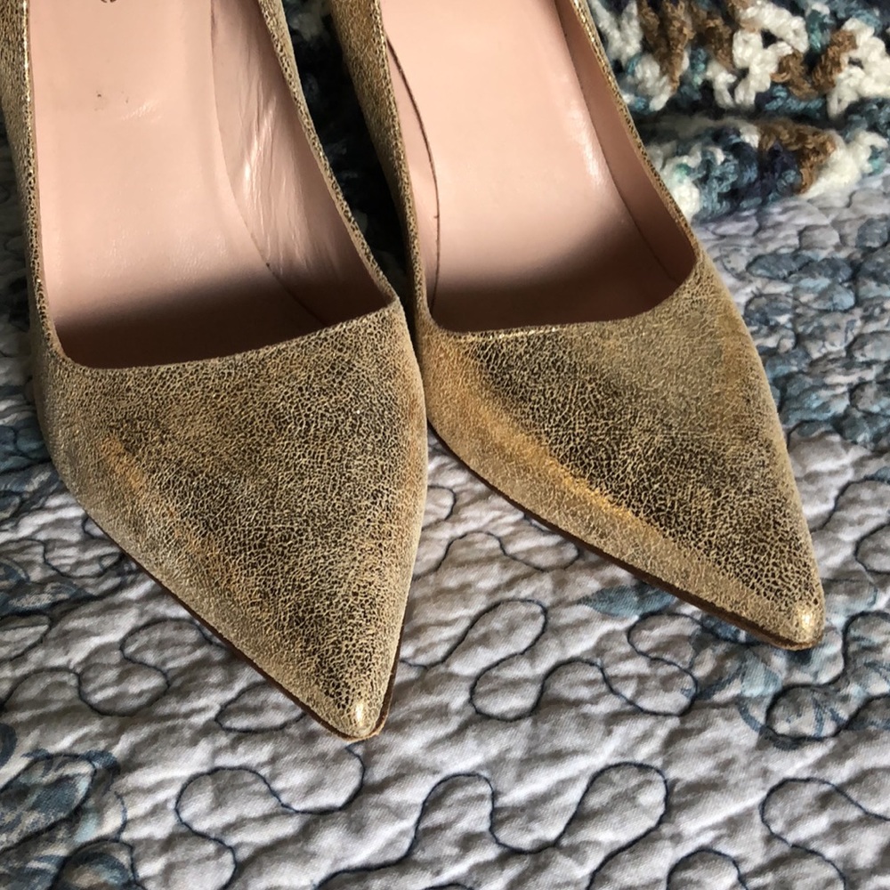Kate Spade Women's Larisa Dress Pump, Gold Lame 8.5B - Picture 3 of 12